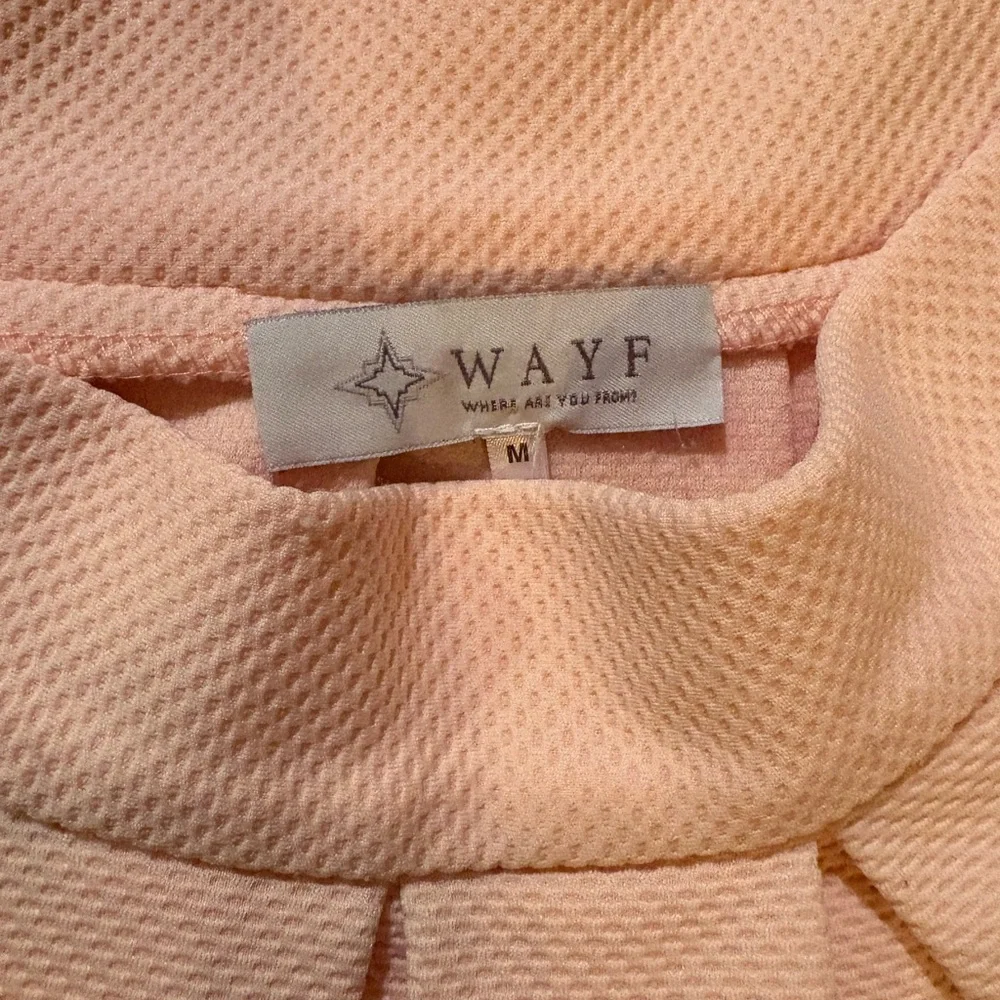 Wayf light pink